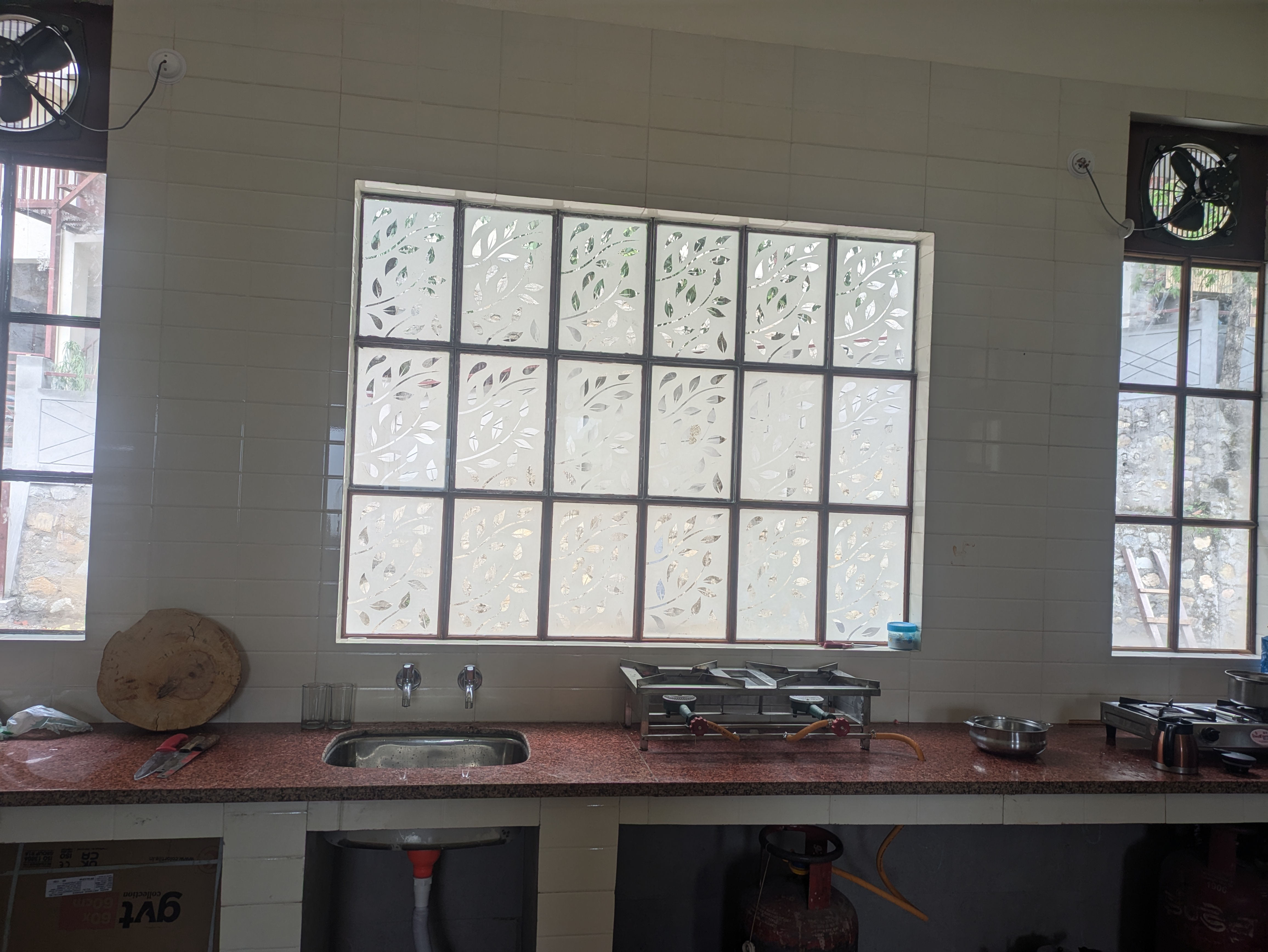 Serene Garden and Exterior